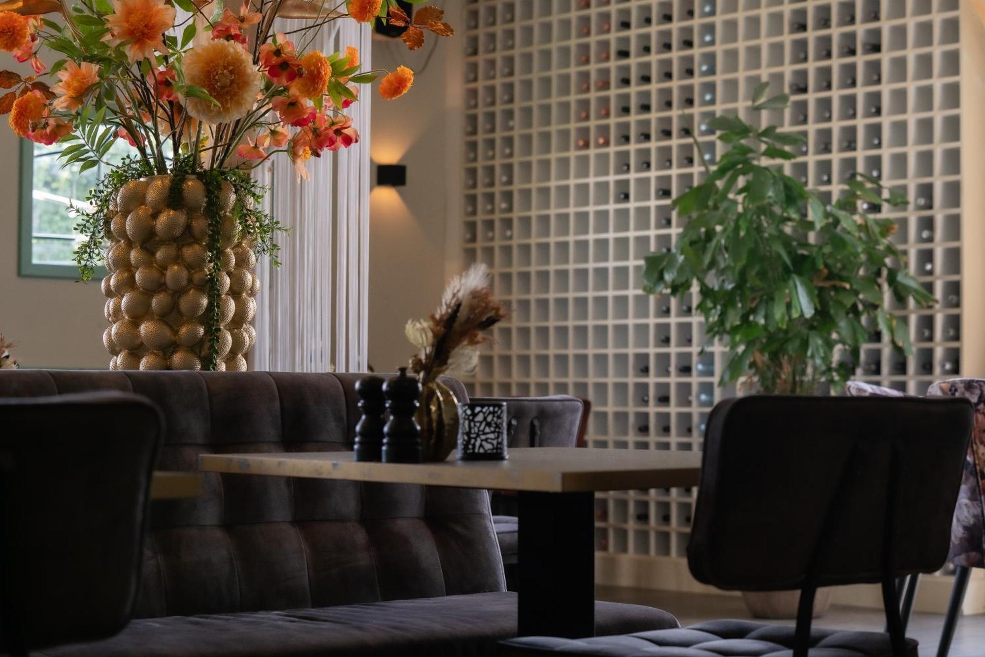 Hotel - Restaurant Hoeve Kromwijk ซูเทอร์เมียร์ ภายนอก รูปภาพ