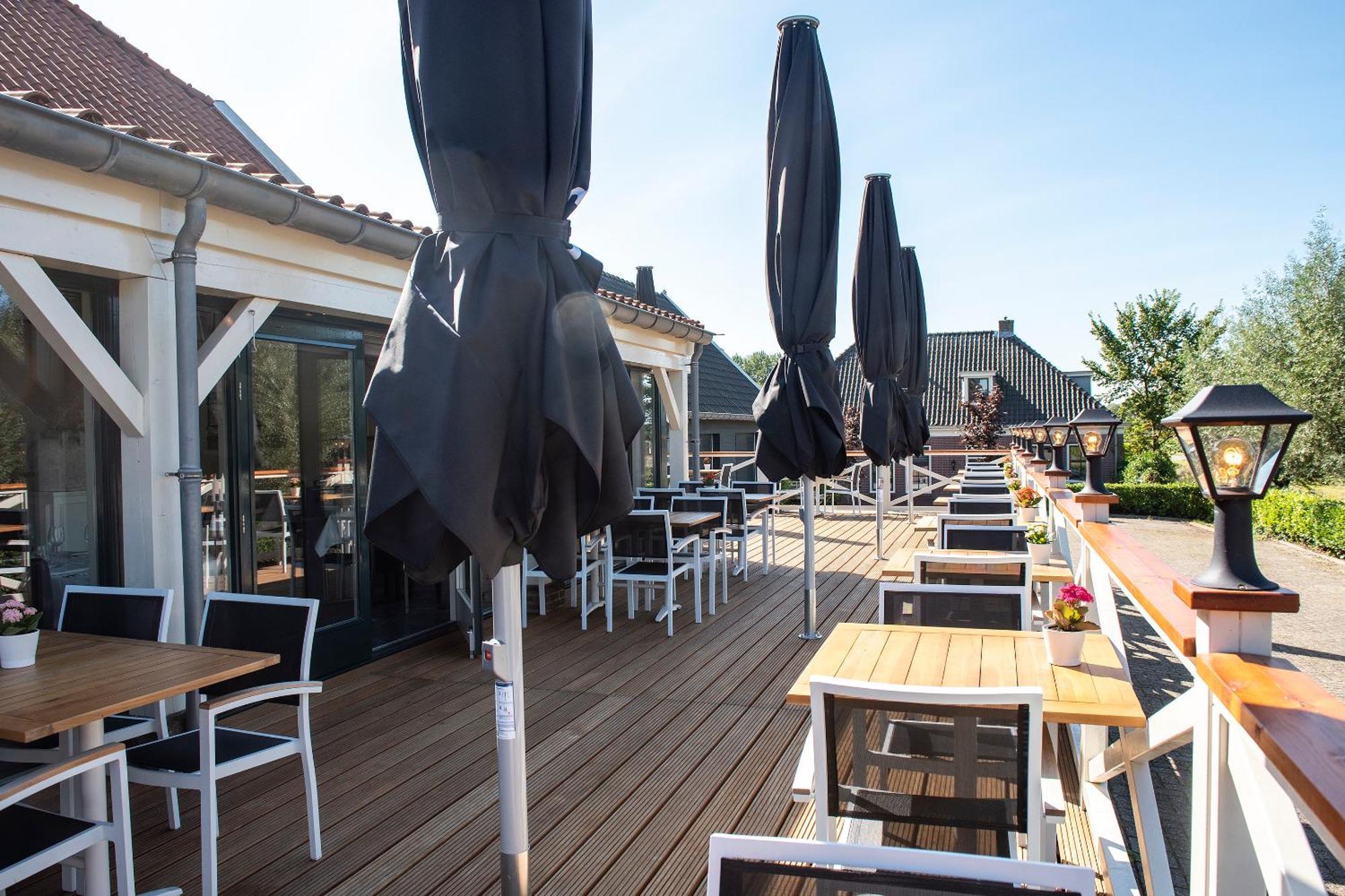 Hotel - Restaurant Hoeve Kromwijk ซูเทอร์เมียร์ ภายนอก รูปภาพ